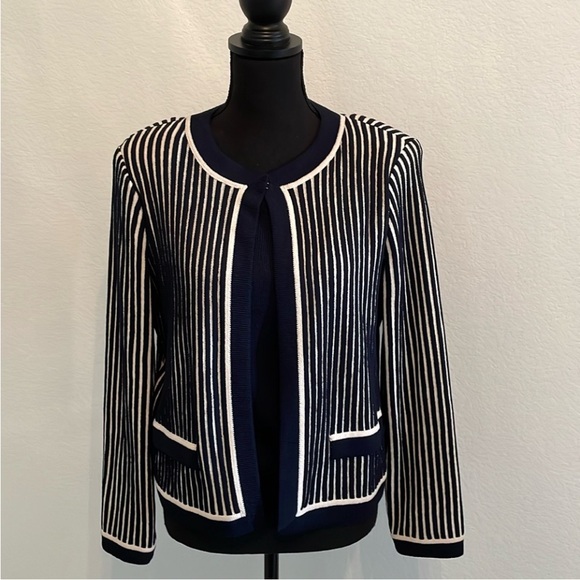 St. John Sweaters - St.John Twin Set Navy/ white Wool Blend Cardigan / Vest size M
